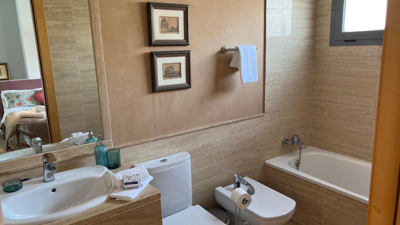 Love Rent4 Malaga Pacifico Екстериор снимка