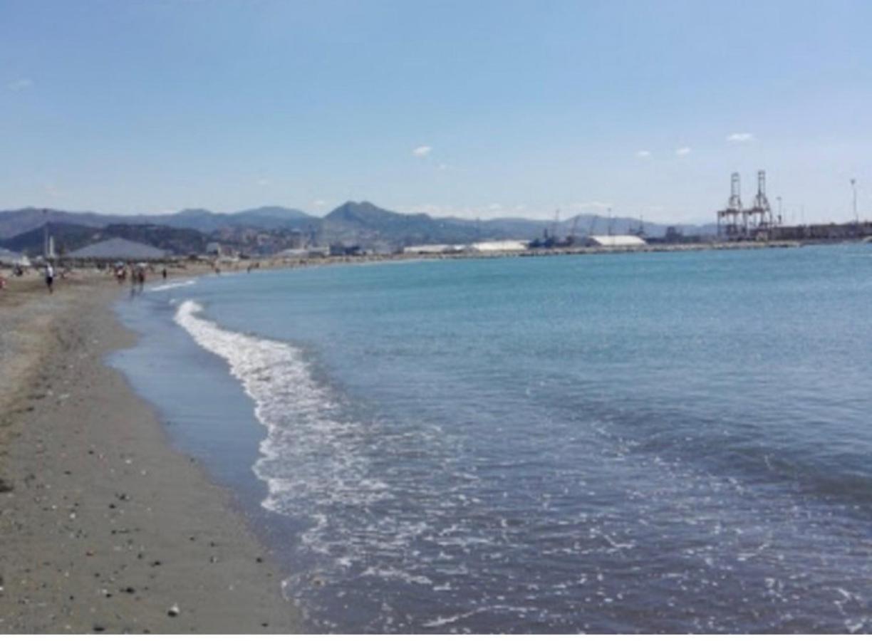 Love Rent4 Malaga Pacifico Екстериор снимка